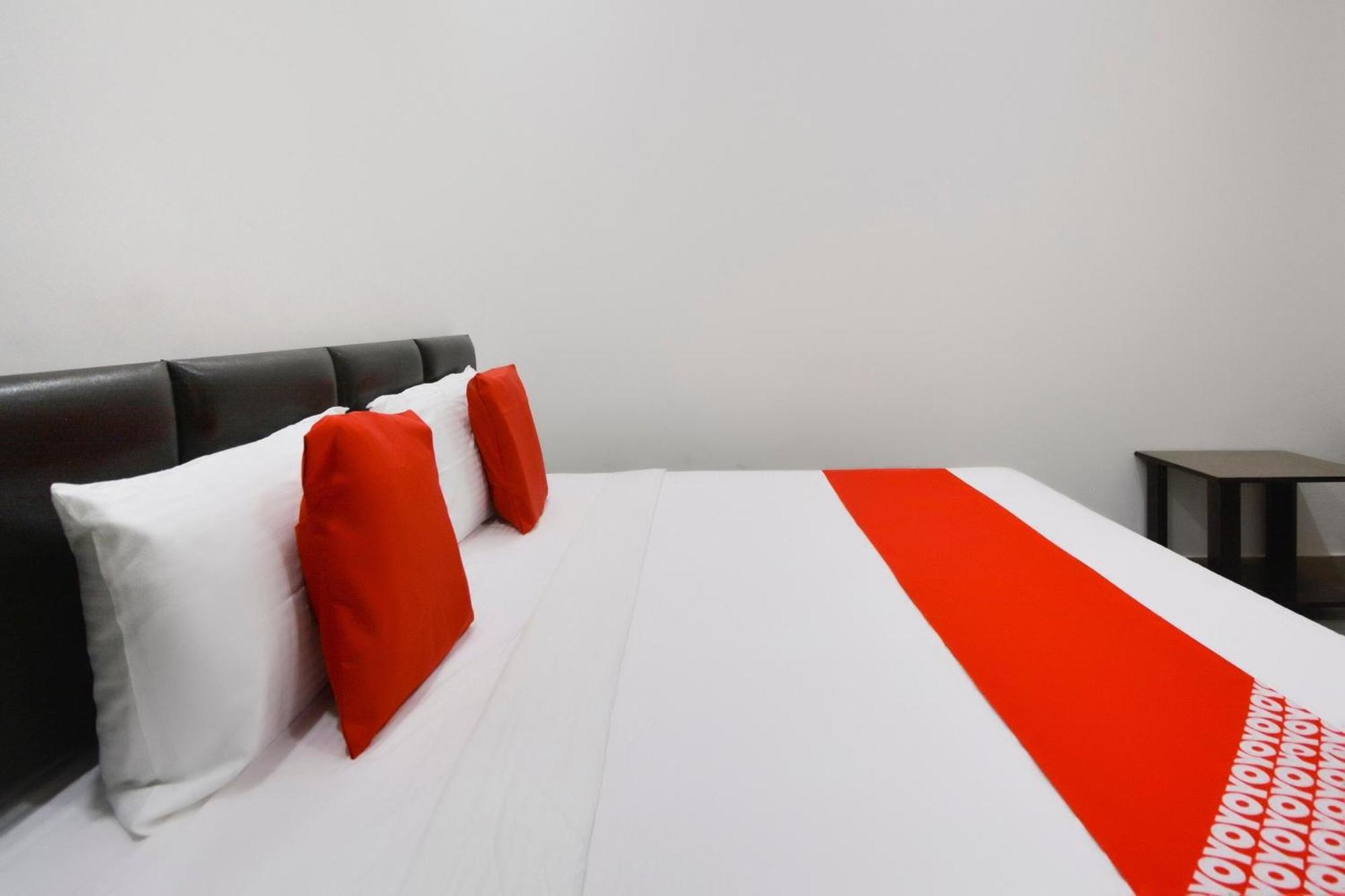 Hotel O White Solitaire ลูดิฮานา ภายนอก รูปภาพ